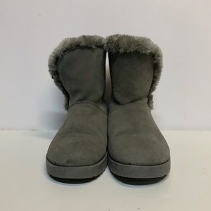 Woman’s gray ankle boots, Size 7